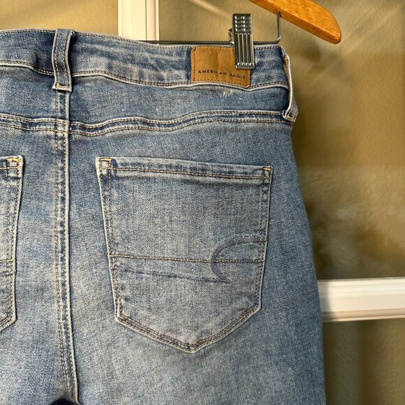 AMERICAN EAGLE Two Tone Super Stretch Hi-Rise Jegging Crop Raw Hem Jeans Size 4 - Picture 15 of 15